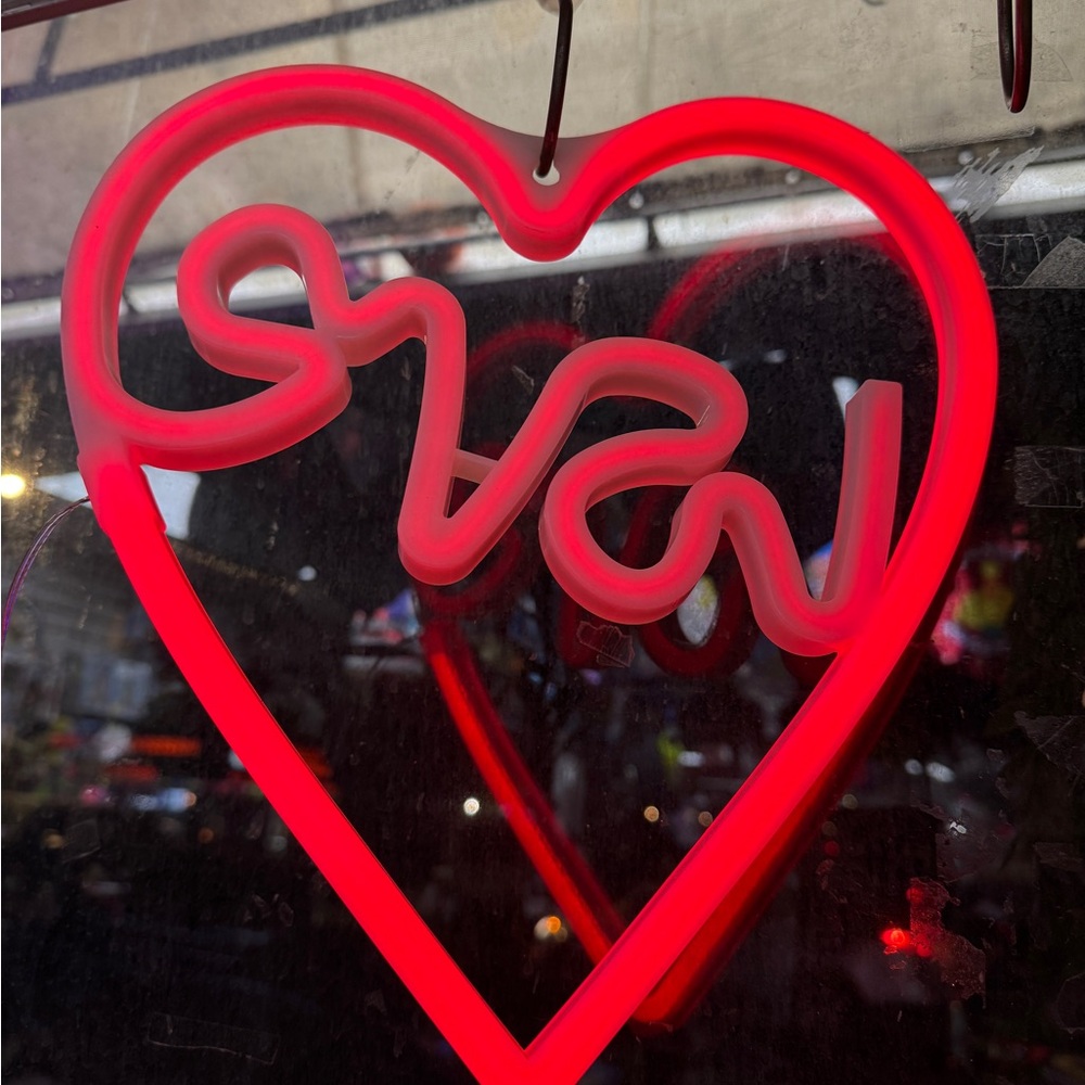 LED Heart Shape Neon Sign | USB or Battery Powered | Valentine’s Day Decor